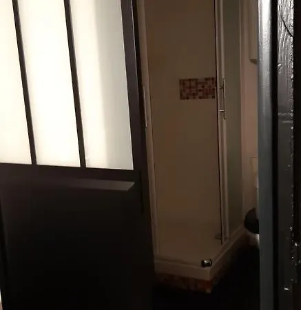 Chambres D'hotes La Gondromiere 2*