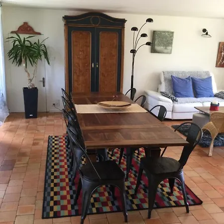 Chambres D'hotes La Gondromiere Bed & Breakfast