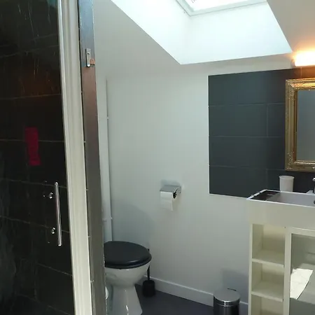 Chambres D'hotes La Gondromiere Bed & Breakfast