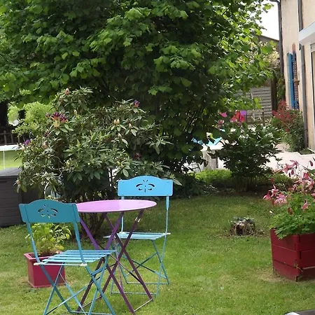 Couette-café La Gondromière 2*