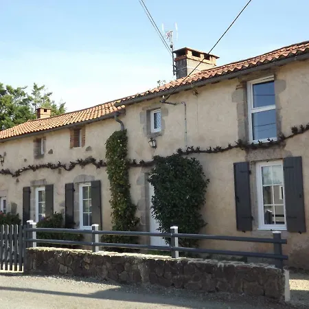 Chambres D'hotes La Gondromiere